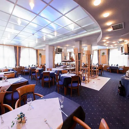 Hotel Kristal