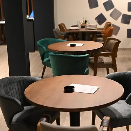 Hotel Kristal 2*