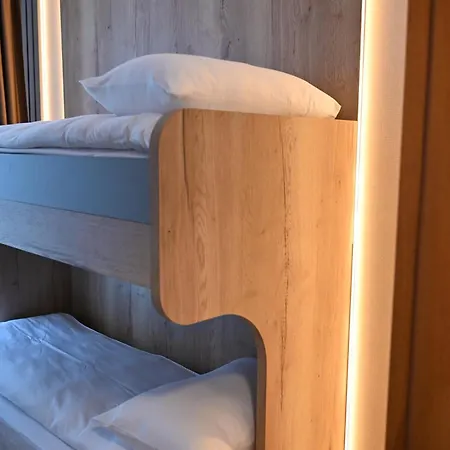 Hotel Kristal 2*