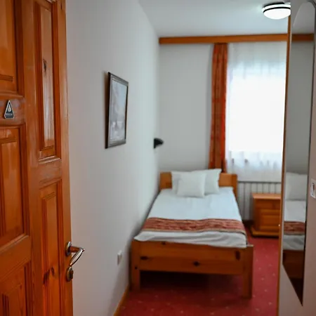 Kristal Яхорина